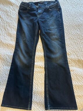 Silver Jeans Women’s Dark Blue Flare Jeans